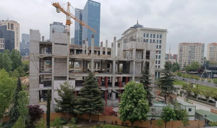 AKP kendine ‘ek bina’ inşa etmeye başladı, Orman Genel Müdürlüğü arazisini işgal etti
