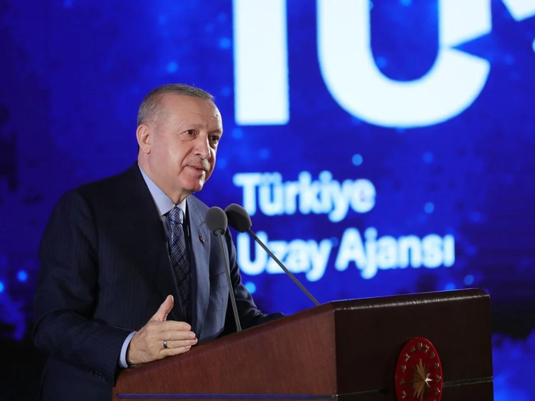Erdoğan 'Milli ve özgün roketimizle gerçekleştireceğiz' demişti: Ay'a sert iniş ertelendi